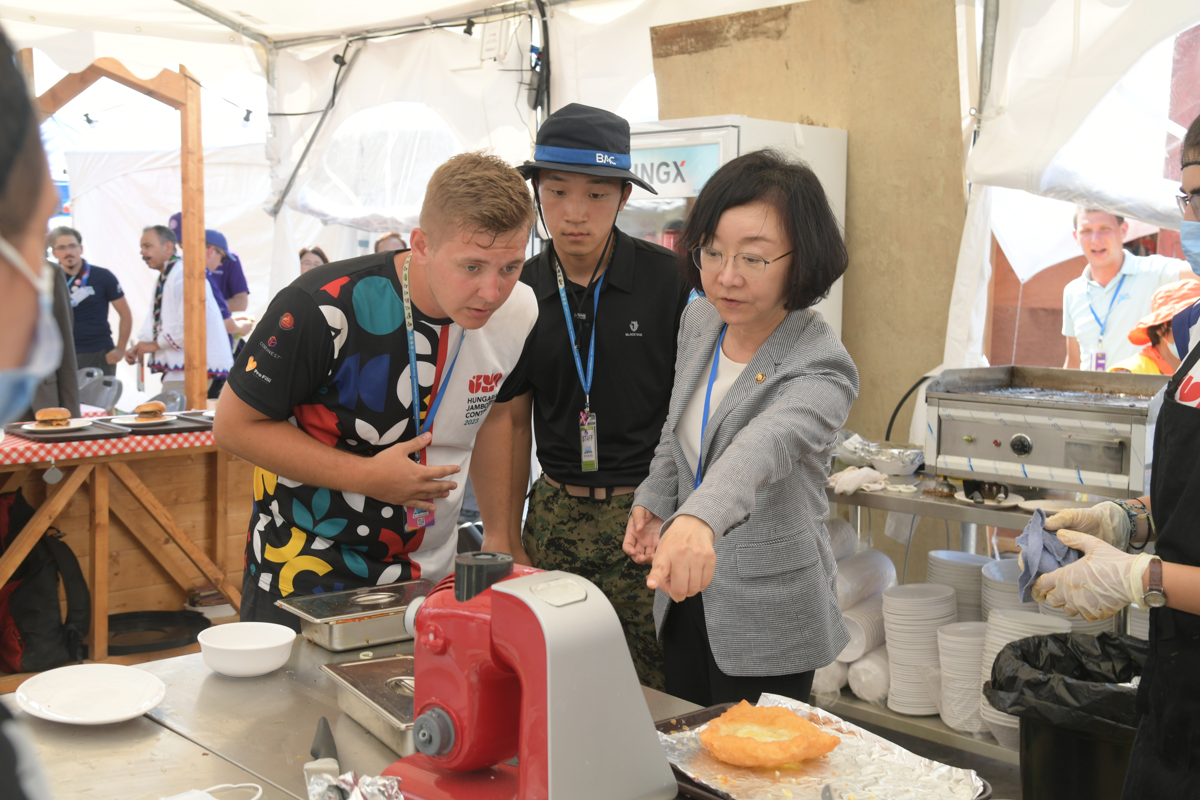 Photo News2 - [Aug 6, 2023] On-site inspection for food and beverage safety management at the Jamboree