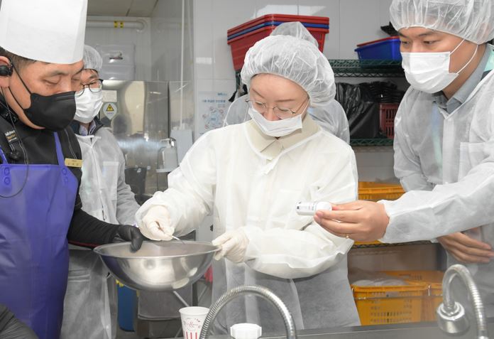 Inspection of food safety operation status at Gangwon Winter Youth Olympic Games